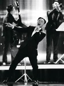 八號風球 八號風球