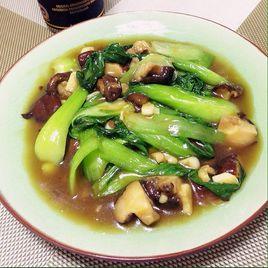 香菇炒小白菜 香菇炒小白菜