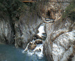 白楊瀑布 白楊瀑布