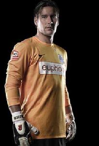 拉斯洛·科特萊斯 拉斯洛·科特萊斯