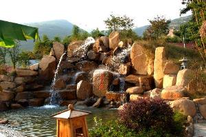 月潭溫泉度假村