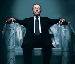 凱文·史派西飾演弗蘭西斯·“弗蘭克”·J·安德伍德