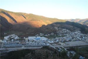 四開門村 四開門村