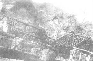 被日軍燒毀的無人區房屋
