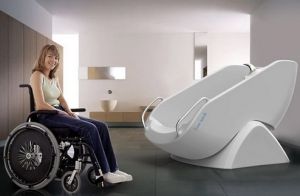 蹺蹺板浴缸專為殘疾人士設計