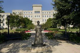 布萊德利大學 布萊德利大學