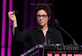 麗莎·查羅登科