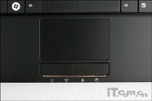 神舟優雅 Q130B（圖）鍵盤左上角的Atom標籤   