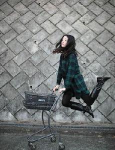 叢琳[北京版浮游女孩]