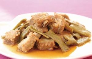排骨燜芸豆 排骨燜芸豆