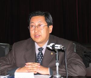 李廷祥[黑龍江省大興安嶺地區行署副專員]