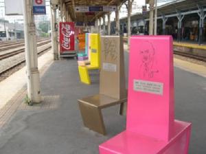 （圖）台中車站的裝置藝術