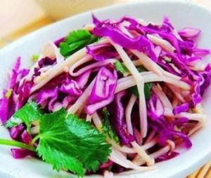 百合絲瓜炒紫甘藍 百合絲瓜炒紫甘藍