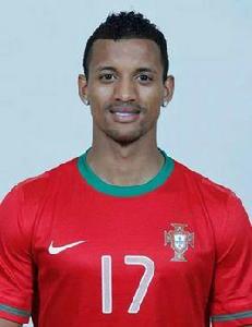 路易斯·卡洛斯·阿爾梅達·達·庫尼亞[葡萄牙足球運動員]