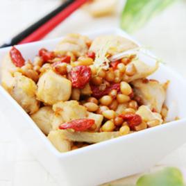 枸杞子松子仁雞丁 枸杞子松子仁雞丁