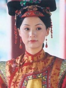 赫舍里·芳兒演員姚芊羽