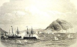 函館灣海戰東艦（あずまかん，舊名（ストーンウォール）(Sphinx)（鐵甲艦）(CSS Stonewall))，是日本海軍黎明期的軍艦，亦是第一艘日本海軍的鐵甲艦。1864年在法國波爾多建造，由美利堅聯盟國在1869年2月訂購，她曾參與1869年5月標誌著戊辰戰爭結束的箱館灣海戰，並且對明治維新的創立扮演著相當重要的角色。其姊妹艦奧普斯〔Cheops〕被賣到普魯士海軍，後改名阿達貝特王子號（Prinz Adalbert〕 。鐵甲艦（こうてつかん），指普通用木質或混和材料的艦船在外層包上厚厚的鐵甲的軍艦（鐵甲艦，Ironclad），而不是專有名詞，不過，從幕府的末期到明治的日本史，常常指本軍艦，其擁有兩根船桅而被稱為雙桅橫帆船，另外於船頭附有沖角。東艦在當時是一艘強大而且幾乎不會沉的軍艦，其裝甲防禦能力能承受當時的直接命中後而未有破損，其轉動良好的炮台與炮塔能擊敗任何一艘木製艦船。