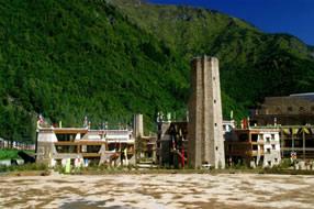 甲蕃古城官寨 甲蕃古城官寨