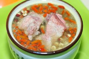 芡實淮山枸杞排骨湯 芡實淮山枸杞排骨湯