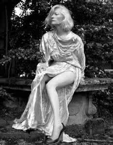 暗夜搖籃曲 暗夜搖籃曲