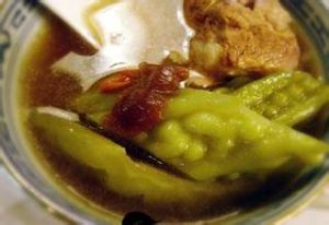 淮杞涼瓜排骨湯 淮杞涼瓜排骨湯