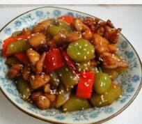 炒辣雞丁 炒辣雞丁