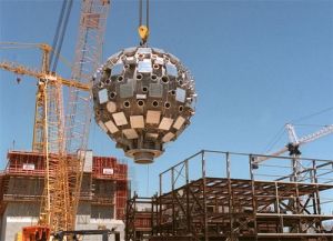 雷射核聚變裝置 雷射核聚變裝置