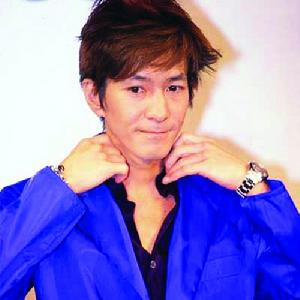 Tetsuya Komuro