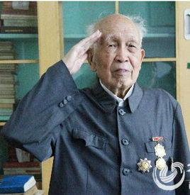 王金泉[原成都軍區副司令員]