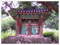 彌岩里寺址石雕觀音菩薩立像