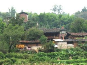 閘塘下麻地村 閘塘下麻地村