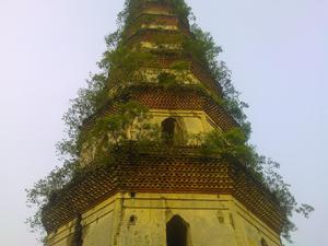 文峰塔[廣東省英德市文峰塔]