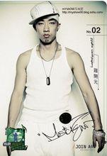 羅開元的寫真照