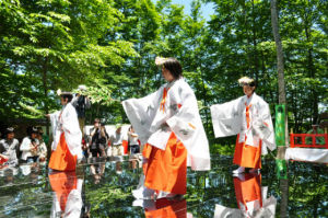 空氣神社的“女巫之舞”