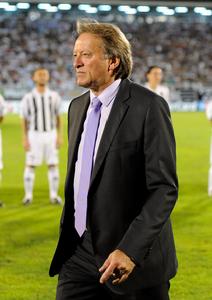 阿里爾·雅各布斯 阿里爾·雅各布斯