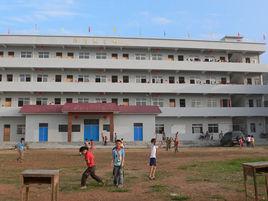 那務鎮長嶺國小 那務鎮長嶺國小