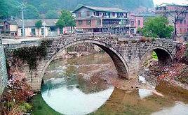 來鳳接龍橋 來鳳接龍橋