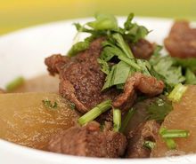各種各樣的蘿蔔燉牛肉圖片