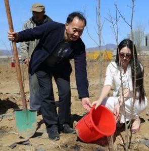 環球夫人慈善大使曾金英