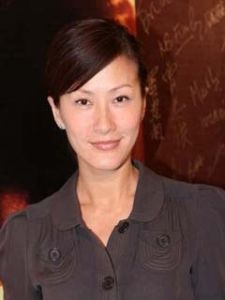 陳慧珊飾演聶寶言