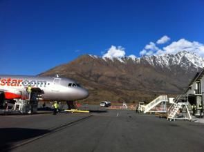 皇后鎮機場 皇后鎮機場