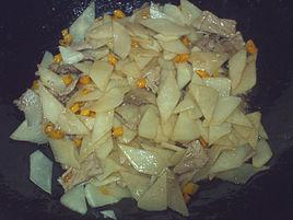 涼薯炒豬肉 涼薯炒豬肉