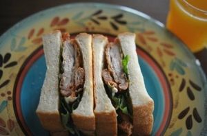 炸雞排三明治 炸雞排三明治