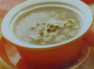 白芷綠豆薏仁湯 白芷綠豆薏仁湯