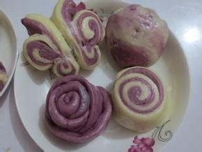 紫薯花樣奶黃包 紫薯花樣奶黃包