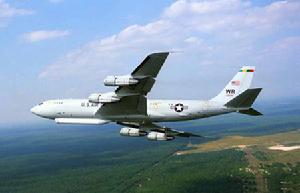 （圖）美國空軍E-8C聯合星對地監視指揮與控制飛機