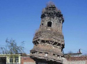 綏中前衛歪塔 綏中前衛歪塔