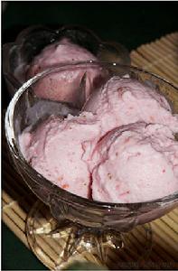 草莓雪泥 草莓雪泥