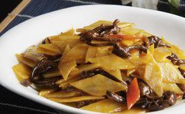 炒蘑菇土豆片 炒蘑菇土豆片