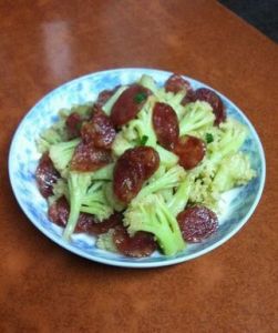 香腸炒菜花 香腸炒菜花